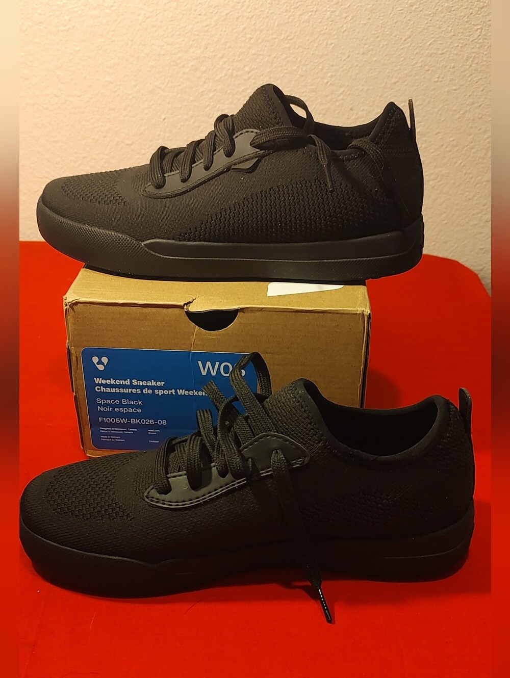 VESSI New Women's Weekend Classic Sneaker Space Black size 8 Waterproof